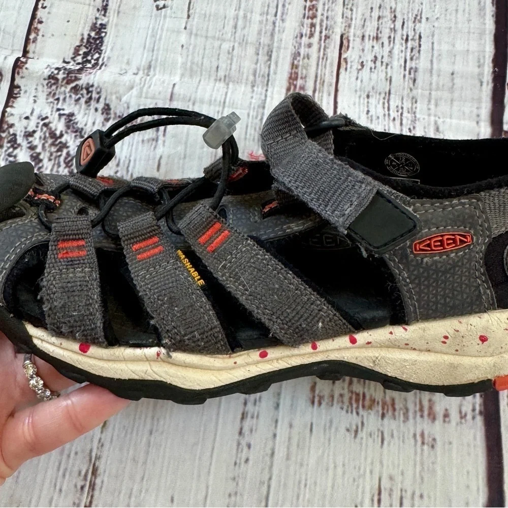 Keen Newport Neo H2 Kids Grey Orange Waterproof Hiking Sandals 1018434 Size 12